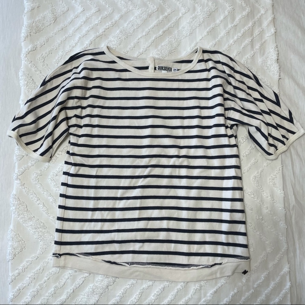 Quicksilver short striped sweatshirt